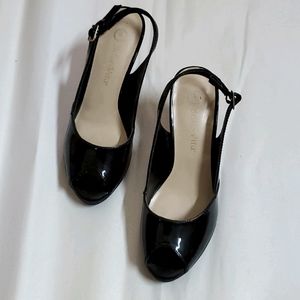 BellaVita Black Heels